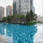 Designer 2Br Suite 400M To Klcc And Lrt Station