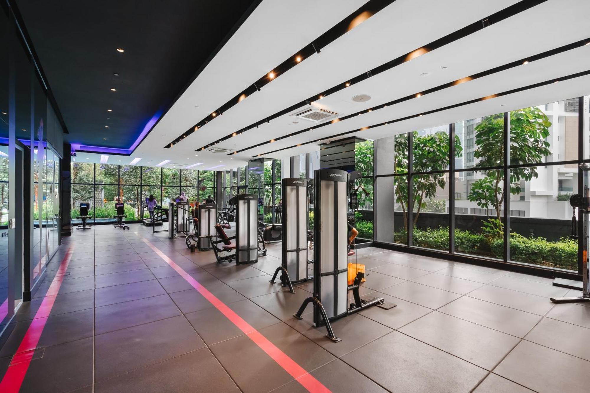 Pangsapuri Designer 2br 400m To Klcc And Lrt Station