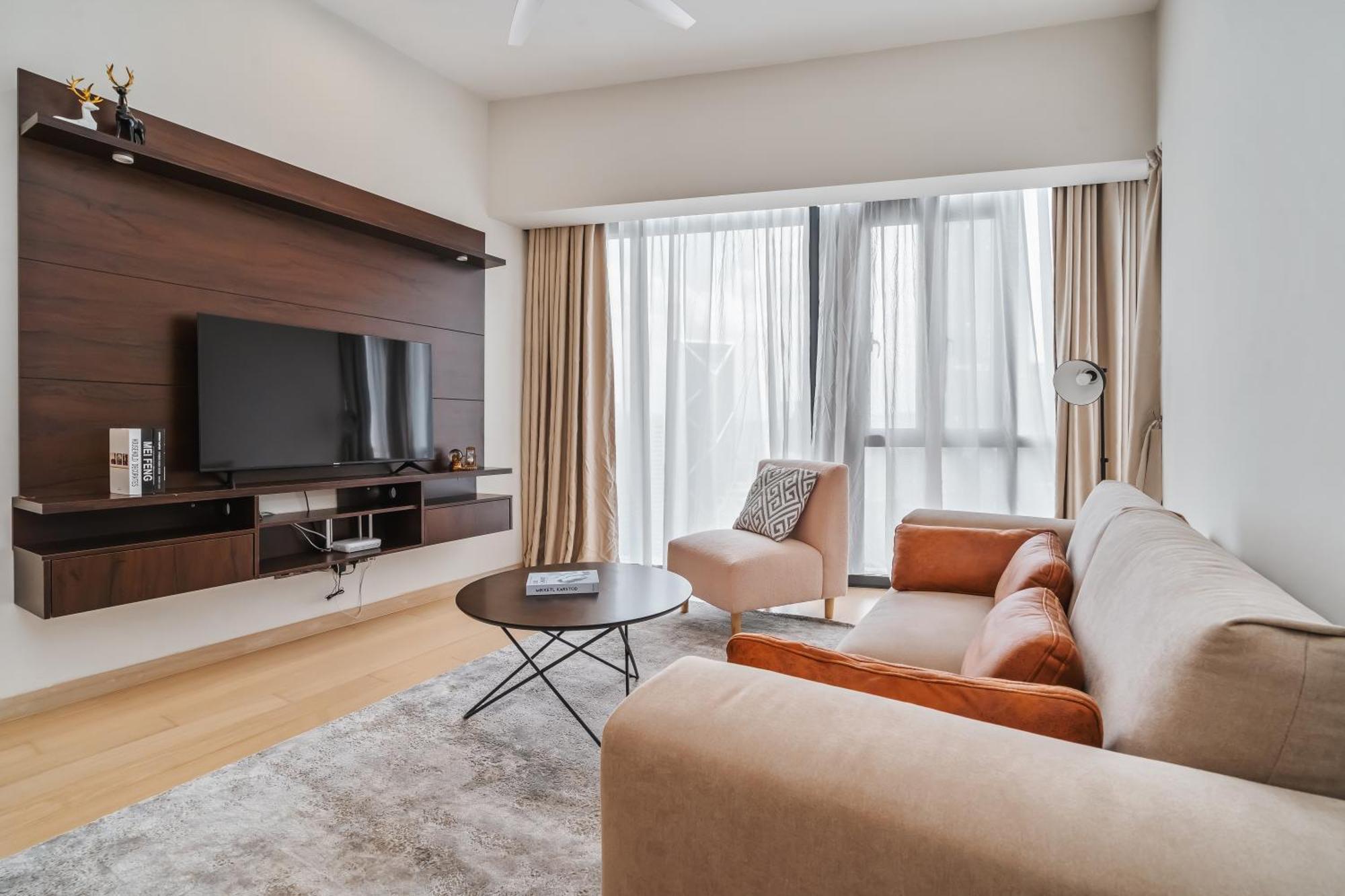 Designer 2br 400m To Klcc And Lrt Station Kuala Lumpur