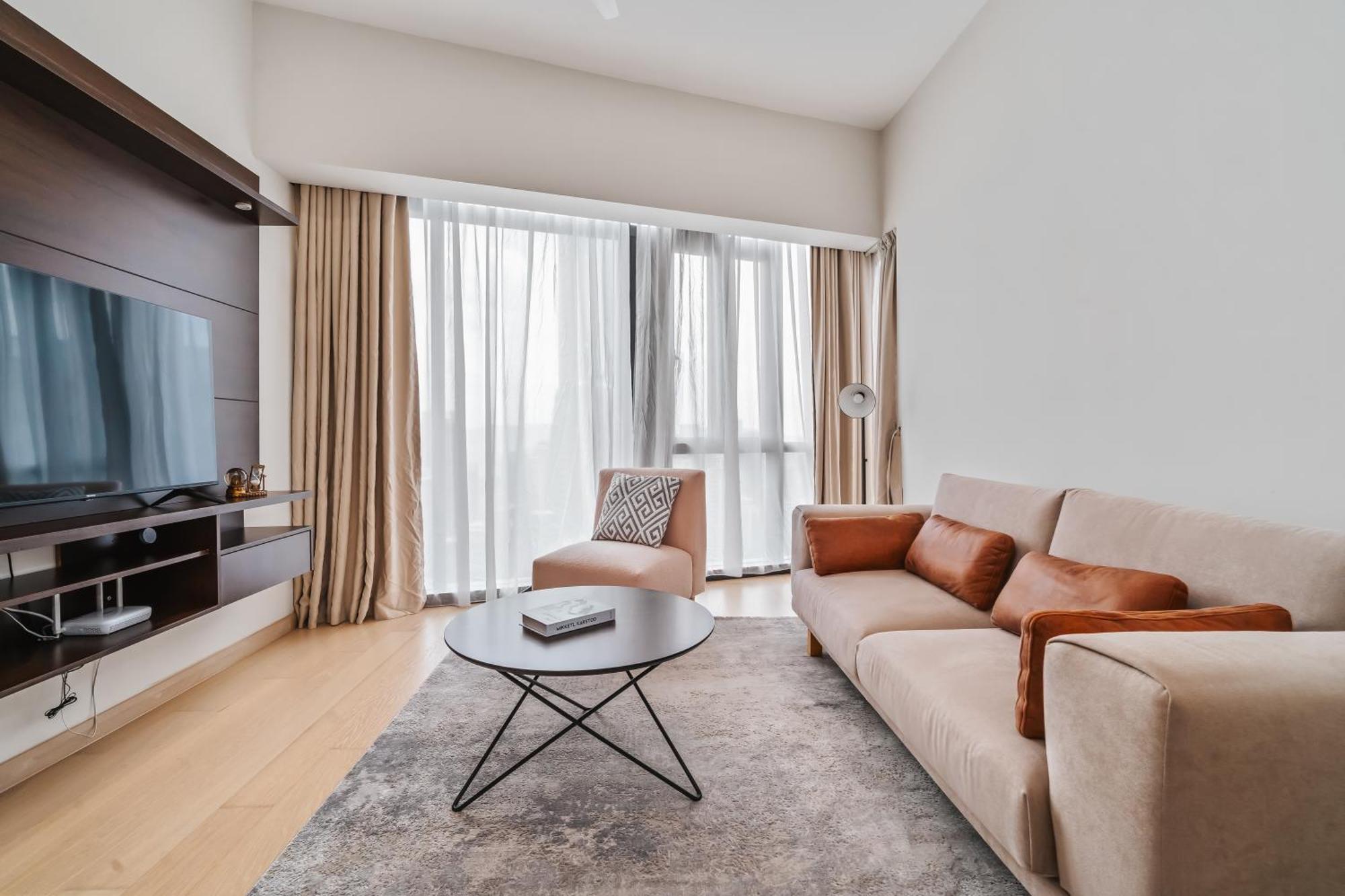 Designer 2br 400m To Klcc And Lrt Station Pangsapuri