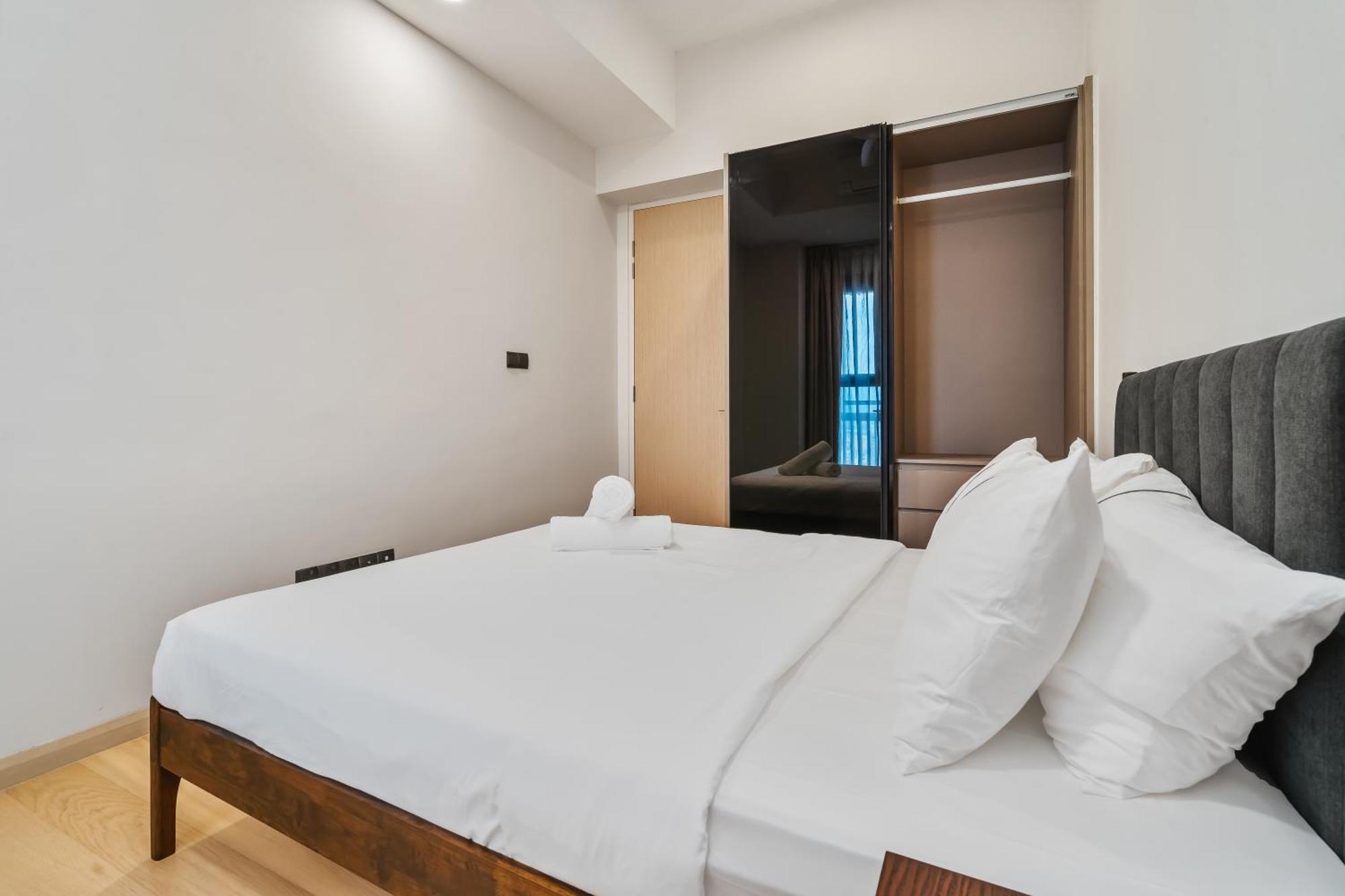 Pangsapuri Designer 2br 400m To Klcc And Lrt Station *