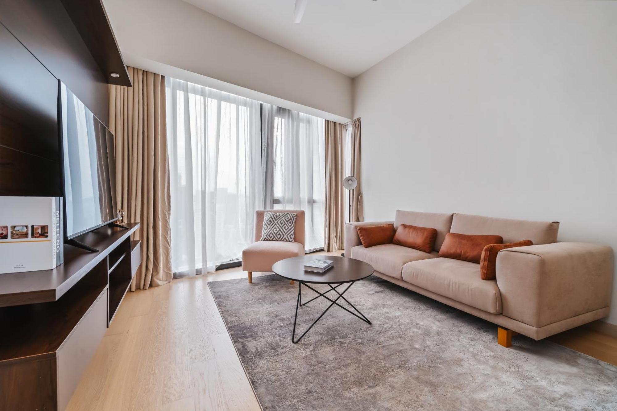 Designer 2br 400m To Klcc And Lrt Station Pangsapuri Kuala Lumpur